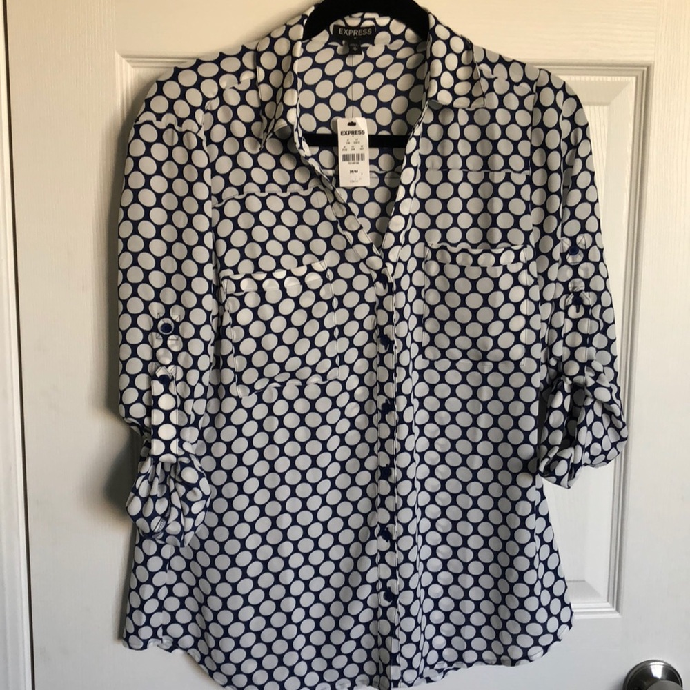 3/4-Long sleeved button down